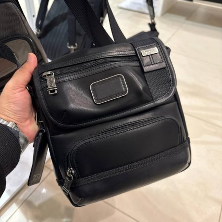 TUMI Kerby Crossbody Black - Ready Stock USA — Black