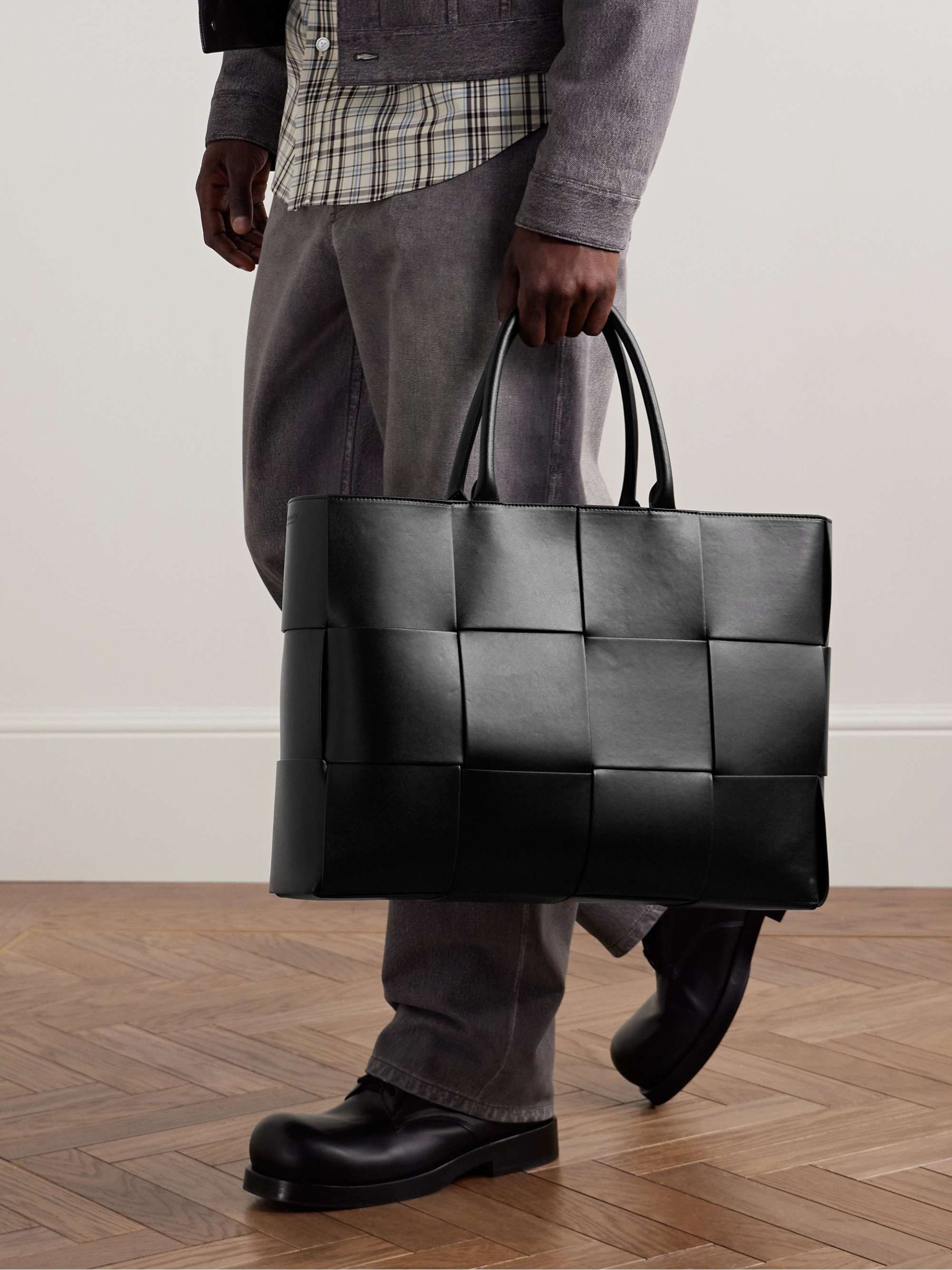 Bottega Veneta Arco large tote bag caramel intrecciato woven leather 2024