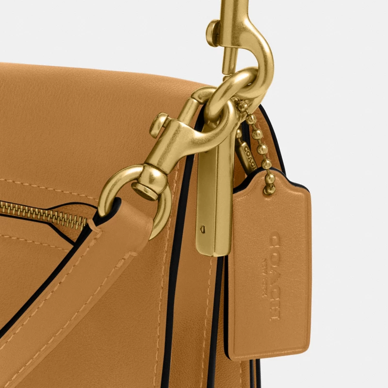 Coach Tabby Shoulder Bag 26 CCX04 natural grain leather Brass Pecan 2026