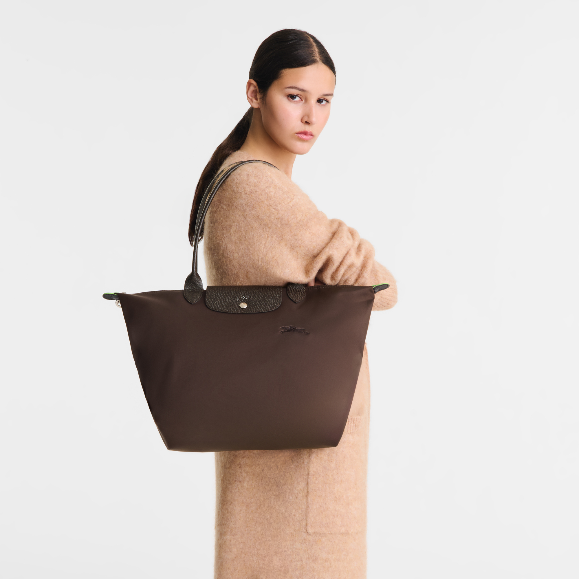 Longchamp Le Smart L Tote Olive 10327HJH510 Fall Winter 2026
