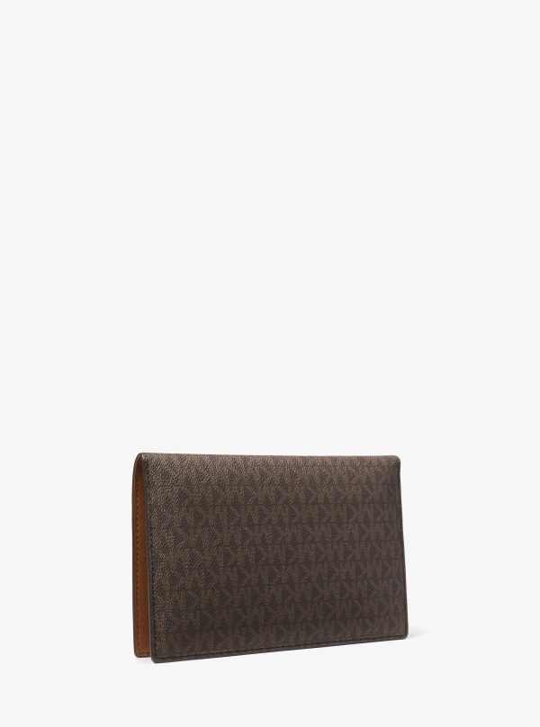 Michael Kors Jet Set Travel Signature Logo 2-in-1 Clutch - Preorder