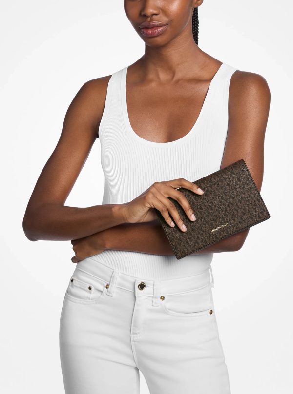 Michael Kors Jet Set Travel Signature Logo 2-in-1 Clutch - Preorder