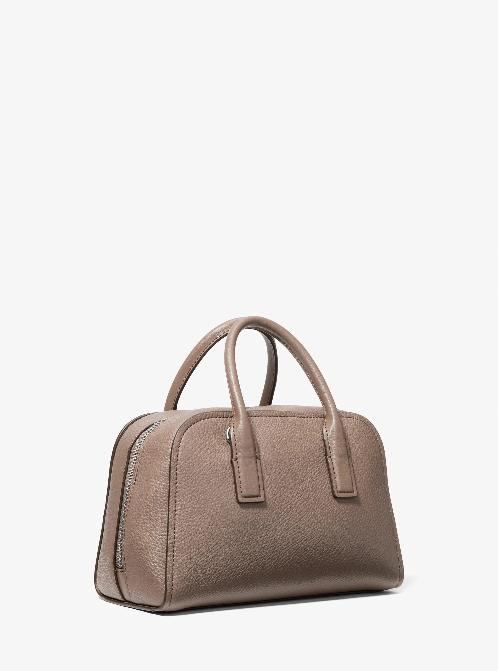 Michael Kors Ashton Small Messenger Bag - Preorder