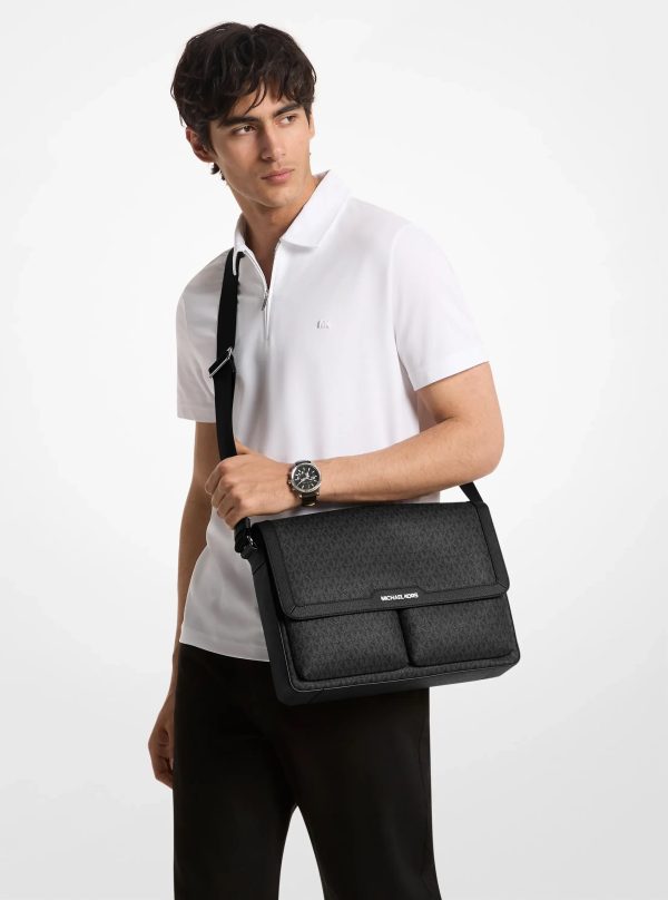Michael Kors Pacey Medium Signature Logo Messenger Bag - Preorder