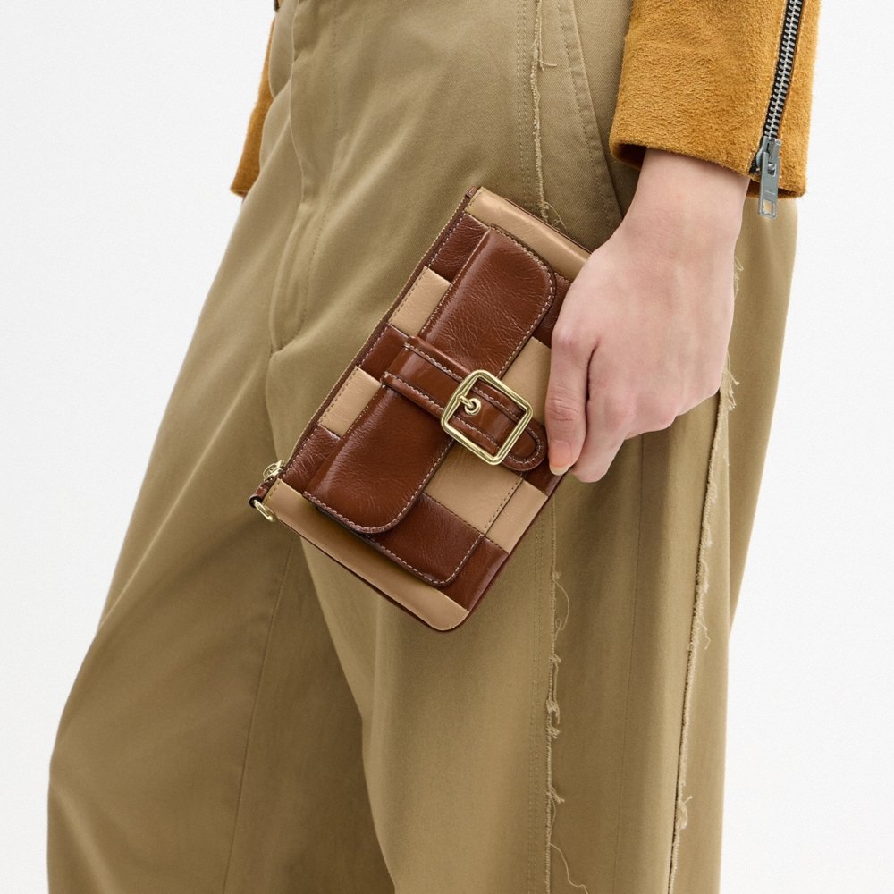 Coach Outlet Ashton Wristlet With Striped Patchwork - Preorder