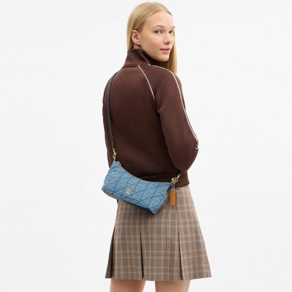 Coach Outlet Caitlin Shoulder Bag With Quilting - Preorder