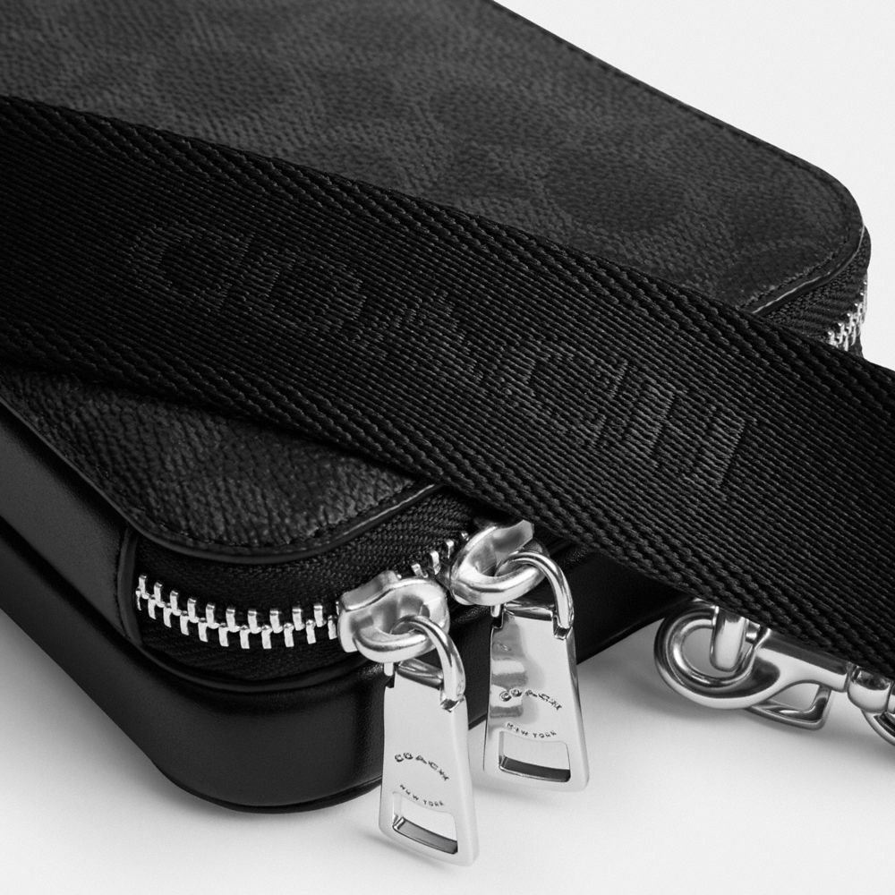 Coach Clinton Crossbody Bag In Signature Canvas - Preorder