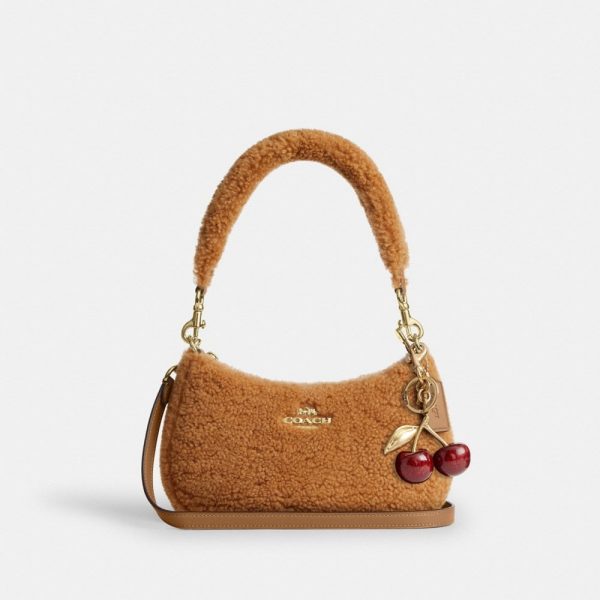 Coach Outlet Teri Shoulder Bag In Shearling - Preorder