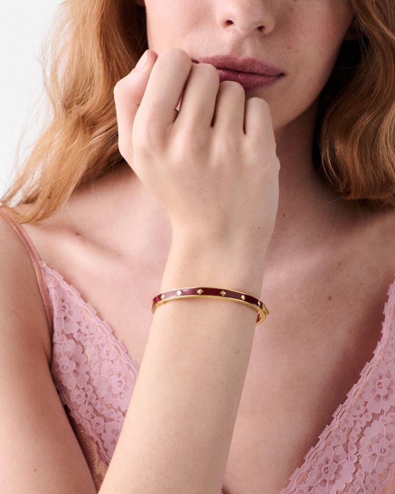 Kate Spade Outlet Spot The Spade Enamel Hinged Bangle - Preorder