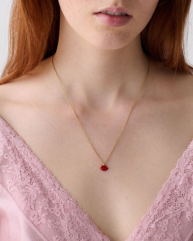 Kate Spade Outlet Caviar And Crimson Lips Pendant - Preorder
