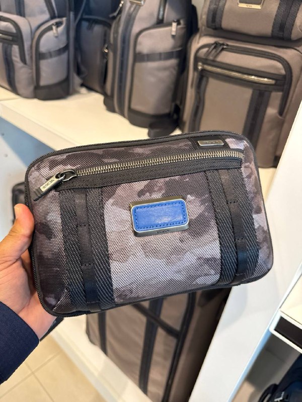 TUMI Travel Kit - Outlet Physical Store - Preorder