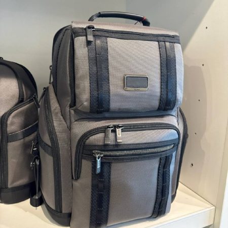 TUMI Large 17" Backpack - Outlet Physical Store - Preorder — Castle Rock Grey