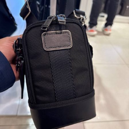 TUMI Rogers Crossbody - Outlet Physical Store - Preorder — Black