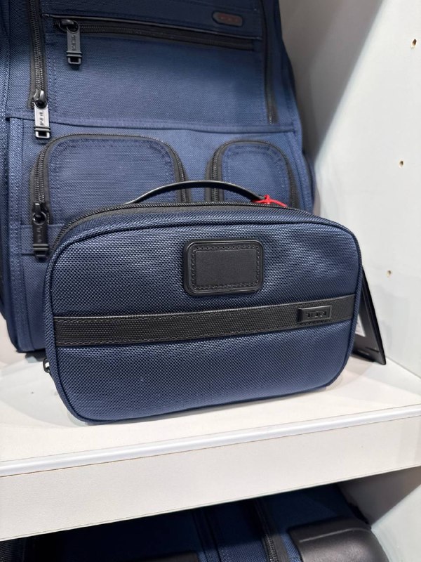 TUMI Split Travel Kit - Outlet Physical Store - Preorder