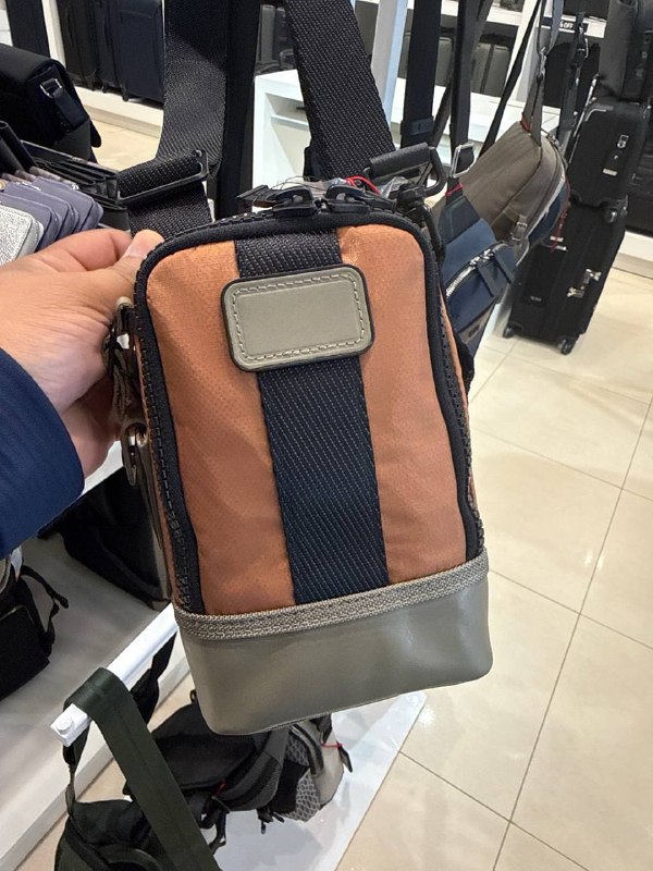 TUMI Rogers Crossbody - Outlet Physical Store - Preorder