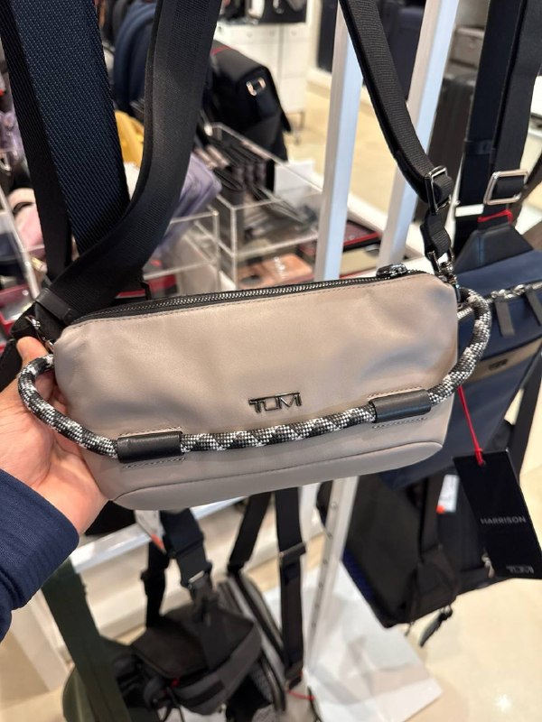 TUMI Daven Waist Pack - Outlet Physical Store - Preorder