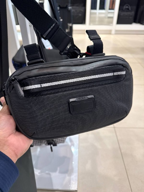 TUMI Peyton Bike Sling - Outlet Physical Store - Preorder